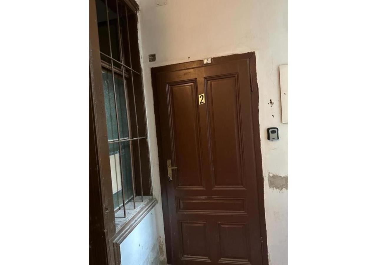 Spacious Apartment, 3 Min To U6 Metro Wien Eksteriør bilde