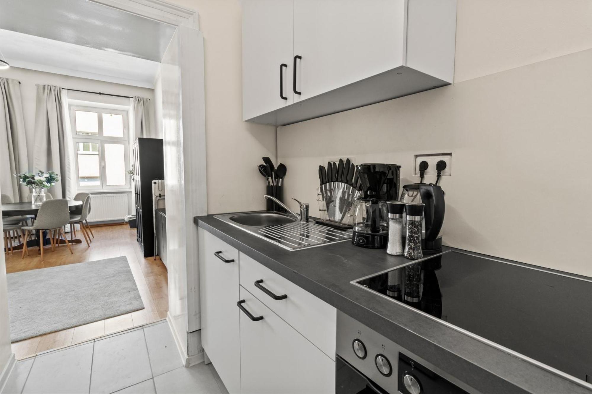 Spacious Apartment, 3 Min To U6 Metro Wien Eksteriør bilde