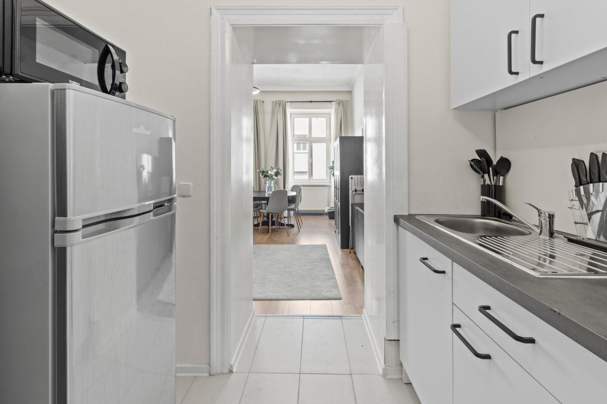 Spacious Apartment, 3 Min To U6 Metro Wien Eksteriør bilde