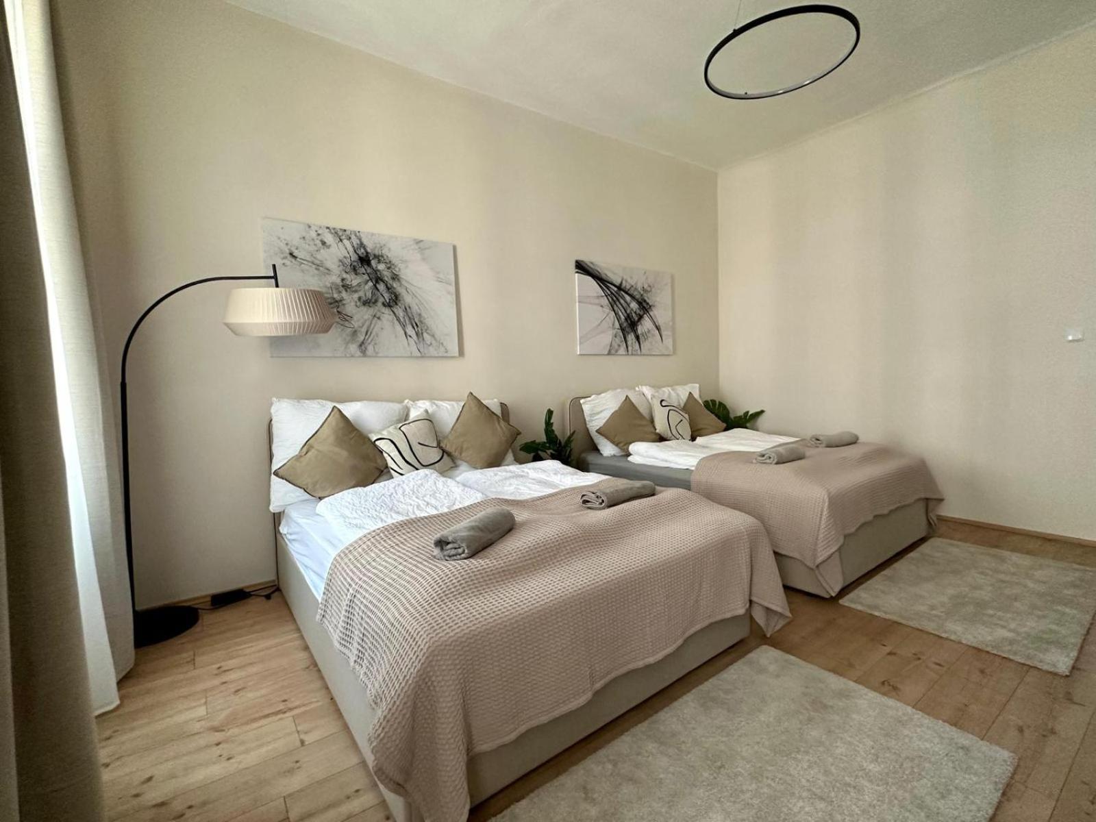 Spacious Apartment, 3 Min To U6 Metro Wien Eksteriør bilde